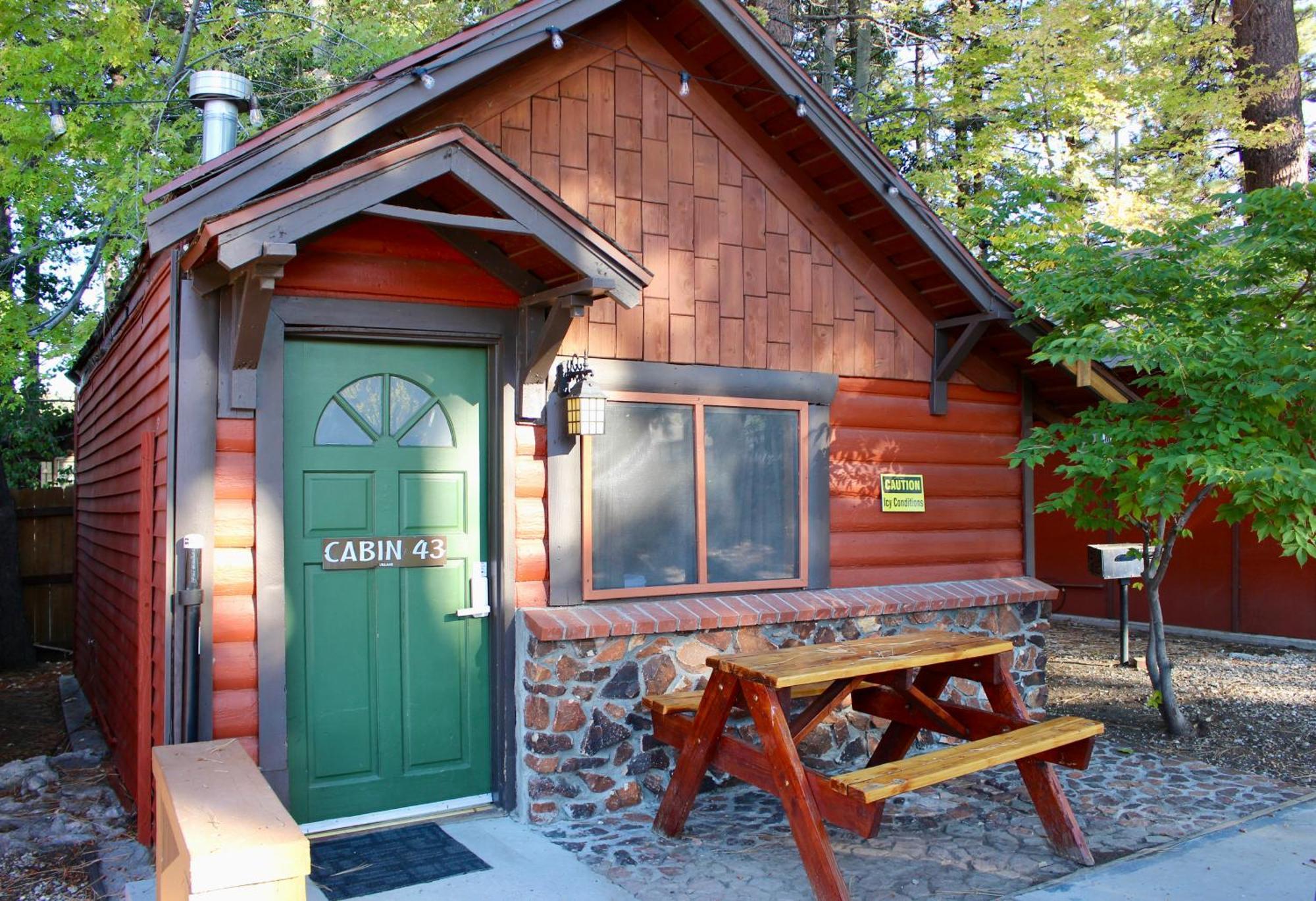 The Village Cabins Big Bear Lake Εξωτερικό φωτογραφία